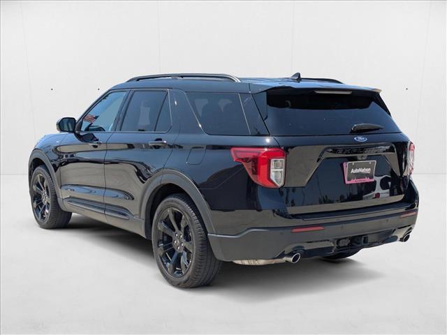 Photo of 2024 Agate Black Metallic Ford Explorer