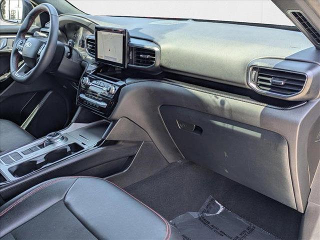 Photo of 2024 Agate Black Metallic Ford Explorer