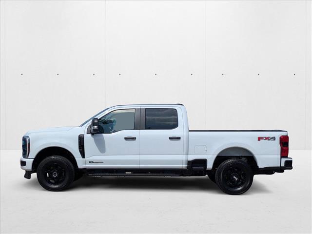Photo of 2025 Oxford White Ford F-250