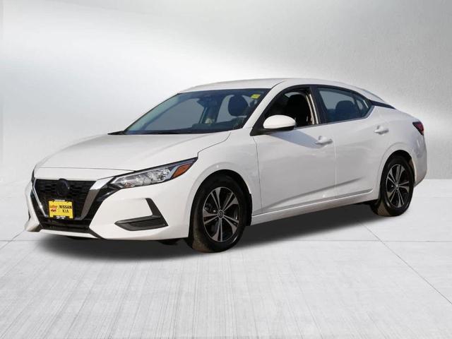 Photo of 2022 Cloud White Nissan Sentra