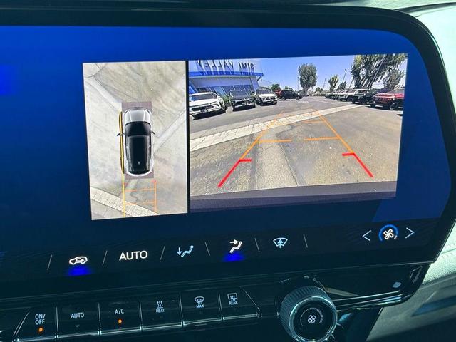 Photo of 2025 Summit White Chevrolet Blazer EV