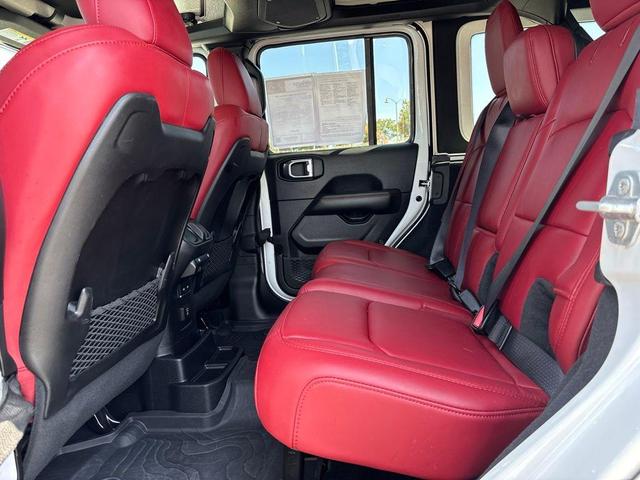 Photo of 2024 Bright White Clearcoat Jeep Wrangler