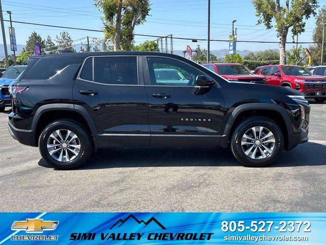 Photo of 2026 Mosaic Black Metallic Chevrolet Equinox