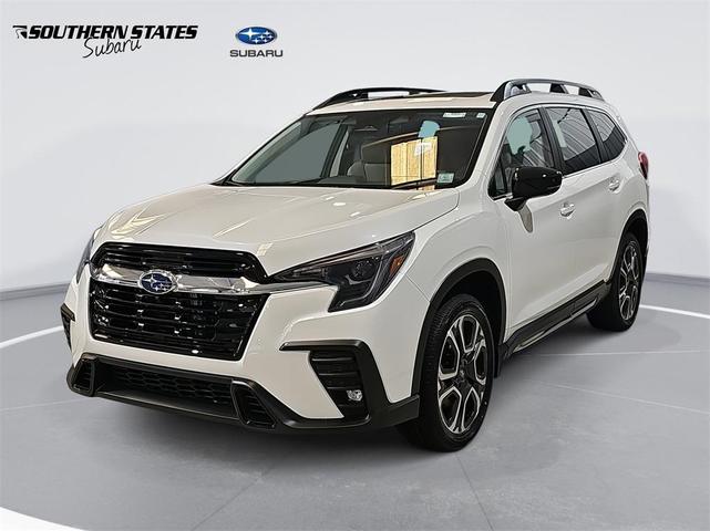 Photo of 2025 Crystal White Pearl Subaru Ascent