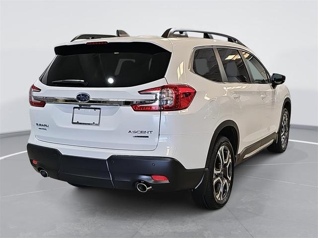 Photo of 2025 Crystal White Pearl Subaru Ascent
