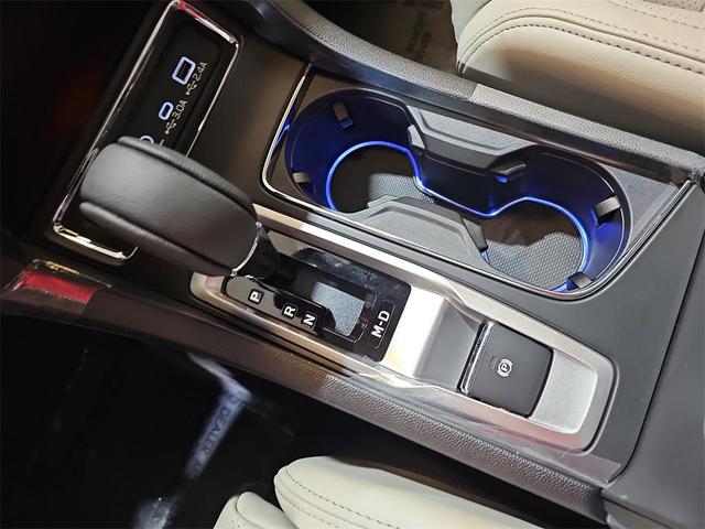 Photo of 2025 Crystal White Pearl Subaru Ascent