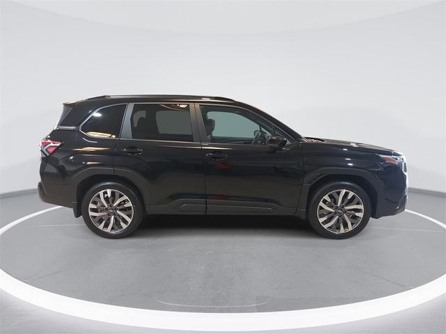 Photo of 2025 Crystal Black Silica Subaru Forester