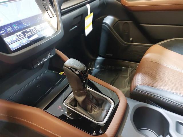 Photo of 2025 Crystal Black Silica Subaru Forester