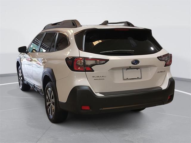 Photo of 2025 Crystal White Pearl Subaru Outback