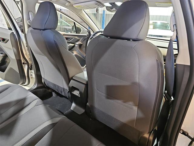 Photo of 2025 Crystal White Pearl Subaru Crosstrek
