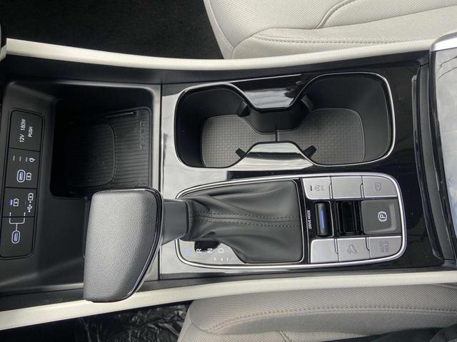 Photo of 2025 Black Hyundai TUCSON