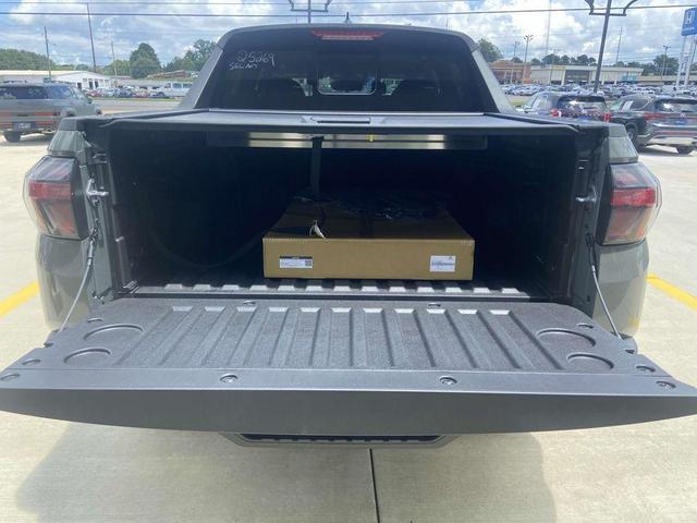 Photo of 2025 Gray Hyundai SANTA CRUZ