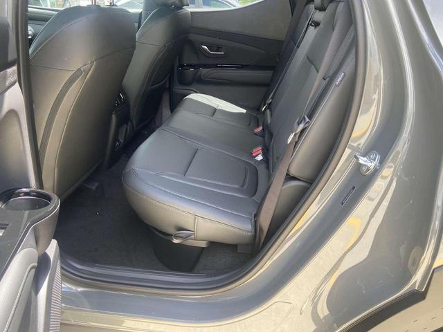 Photo of 2025 Gray Hyundai SANTA CRUZ