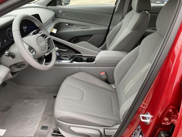 Photo of 2025 Red Hyundai ELANTRA