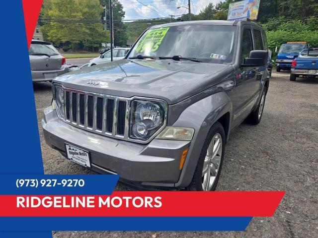 Photo of 2012 Mineral Gray Metallic Clearcoat Jeep Liberty