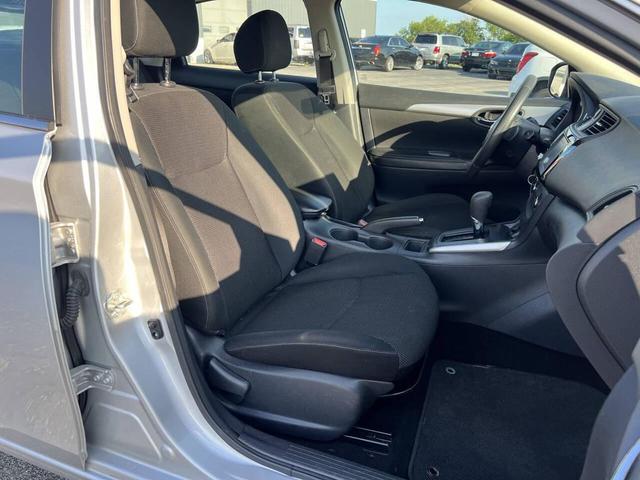 Photo of 2019 Brilliant Silver Metallic Nissan Sentra