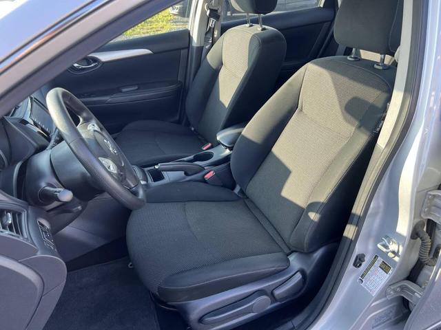 Photo of 2019 Brilliant Silver Metallic Nissan Sentra
