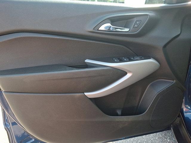 Photo of 2024 Blue Glow Metallic Chevrolet Trax