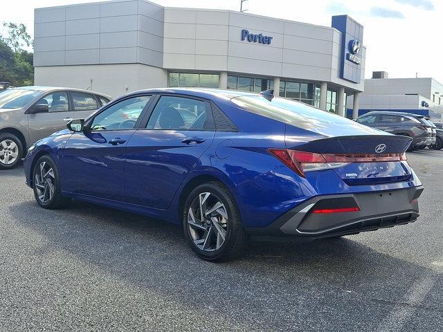 Photo of 2025 Intense Blue Hyundai ELANTRA