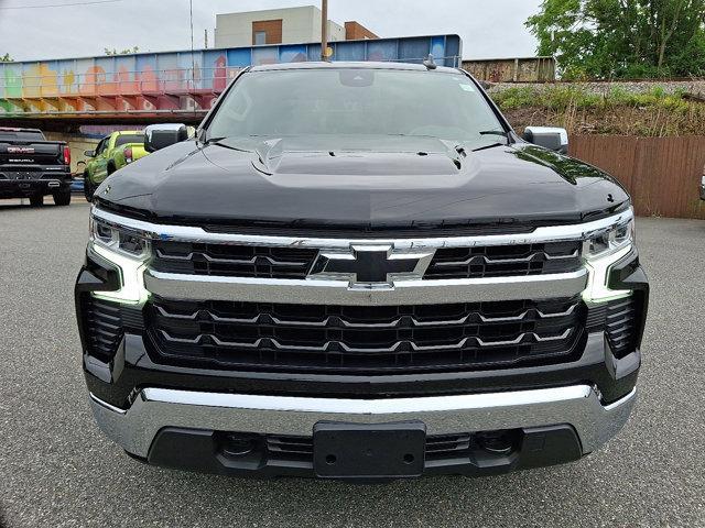 Photo of 2022 Black Chevrolet Silverado 1500