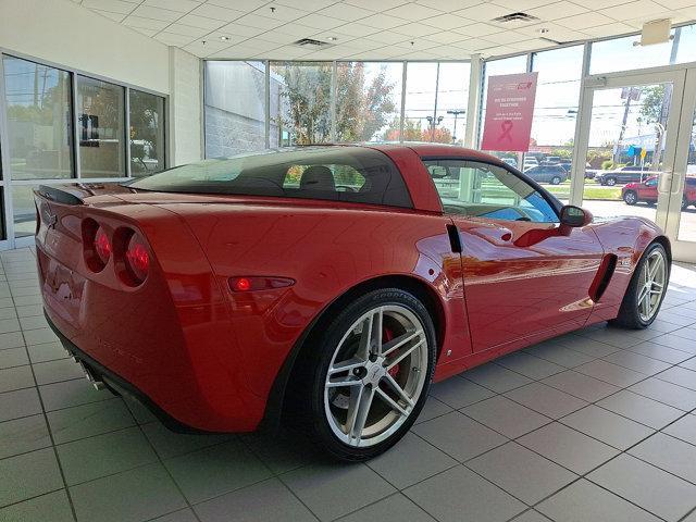Photo of 2007 Victory Red Chevrolet Corvette