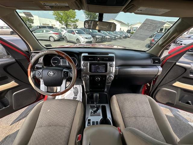 Photo of 2018 Red Toyota 4Runner