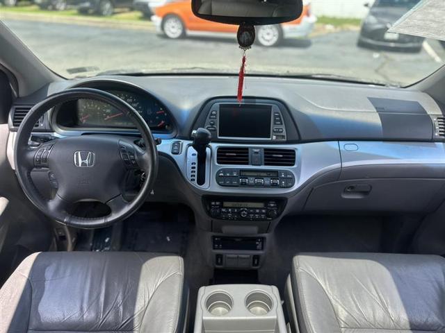 Photo of 2009 Silver Honda Odyssey