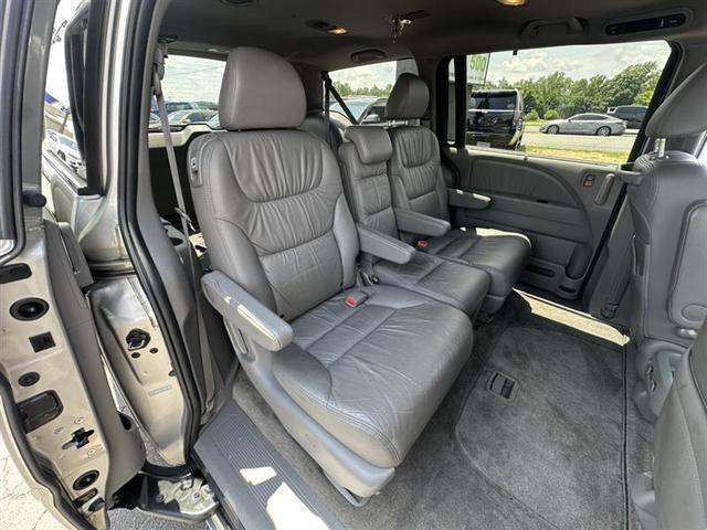 Photo of 2009 Silver Honda Odyssey
