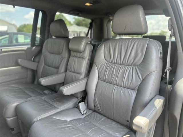 Photo of 2009 Silver Honda Odyssey