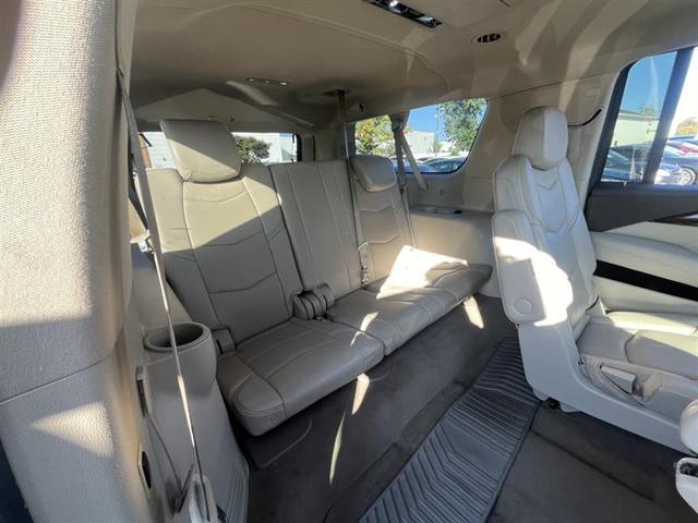 Photo of 2016 Off White Cadillac Escalade ESV