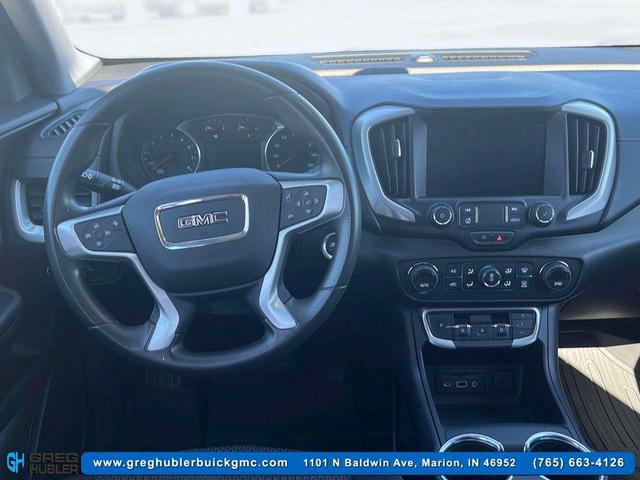 Photo of 2022 Summit White GMC Terrain