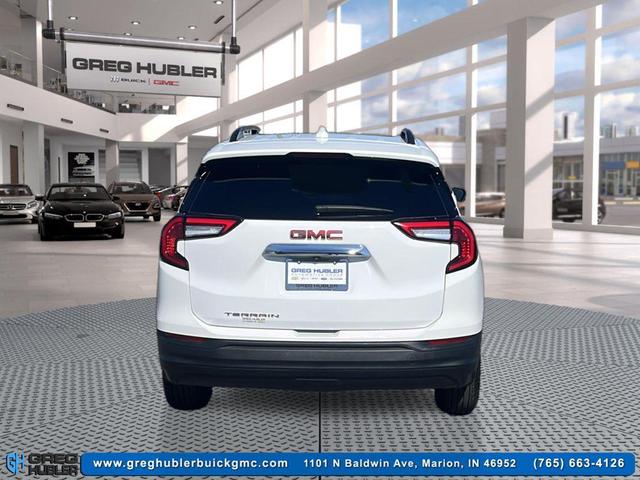 Photo of 2022 Summit White GMC Terrain