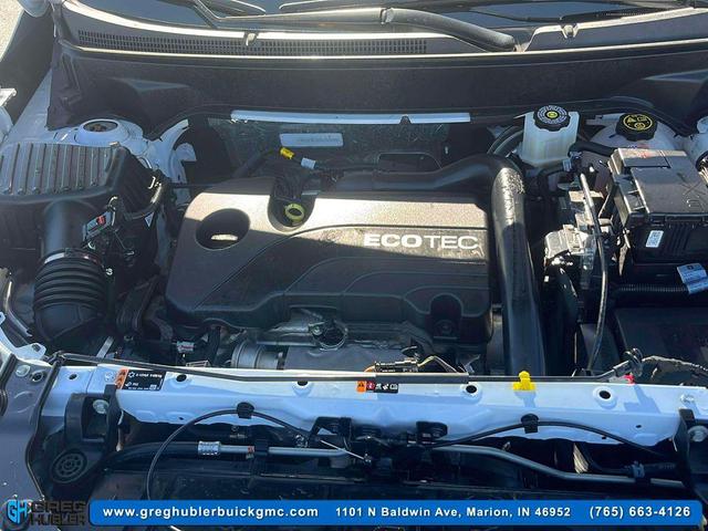 Photo of 2022 Summit White GMC Terrain