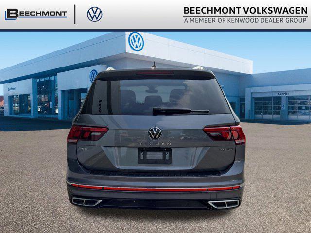 Photo of 2023 Platinum Gray Metallic Volkswagen Tiguan