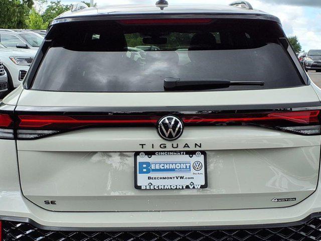 Photo of 2025 Platinum Gray Metallic Volkswagen Tiguan
