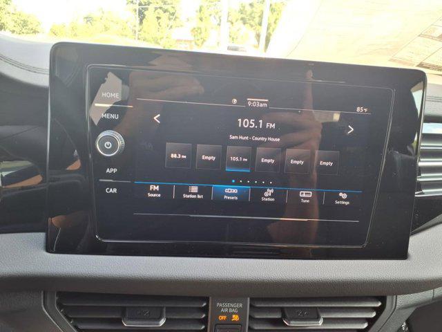 Photo of 2025 Black Pearl Volkswagen Jetta