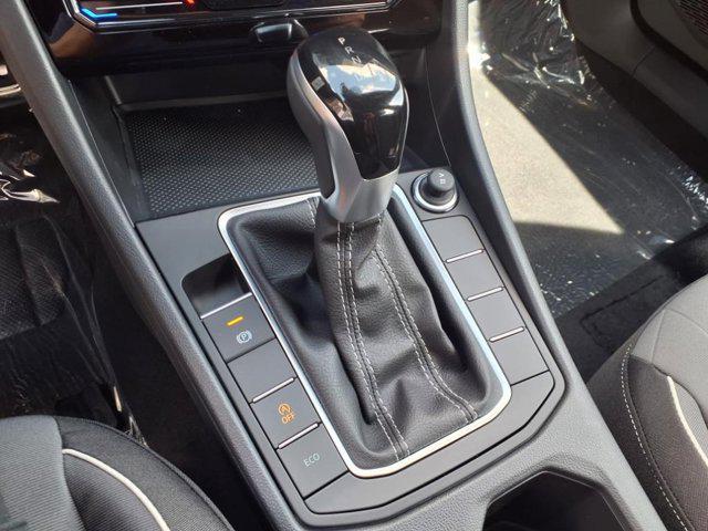 Photo of 2025 Black Pearl Volkswagen Jetta