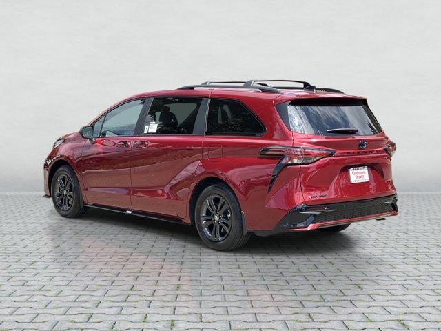 Photo of 2025 Ruby Flare Pearl Toyota Sienna