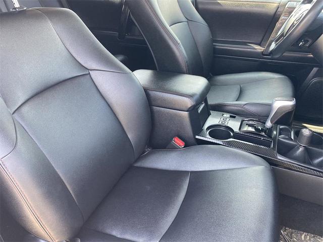 Photo of 2022 White Toyota 4Runner