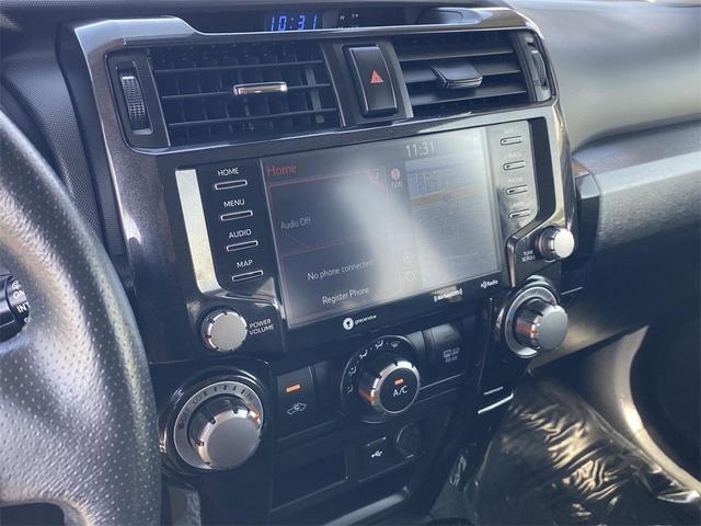 Photo of 2022 White Toyota 4Runner
