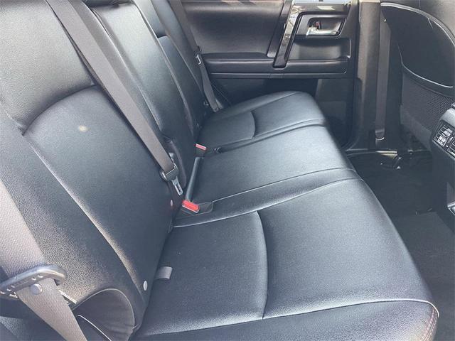 Photo of 2022 White Toyota 4Runner