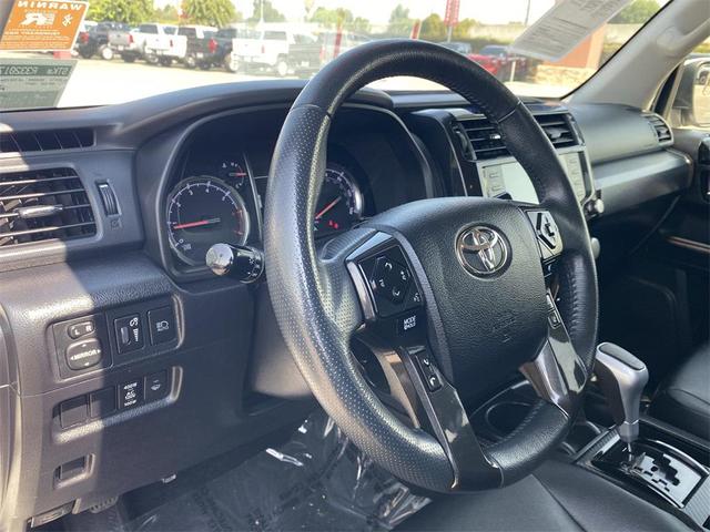 Photo of 2022 White Toyota 4Runner