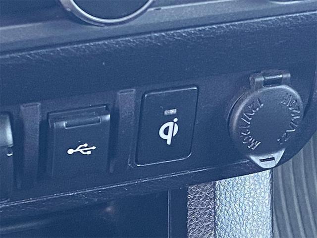 Photo of 2021 Cement Toyota Tacoma