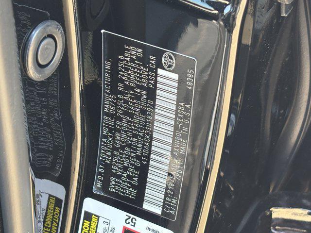 Photo of 2025 Midnight Black Metallic Toyota Camry