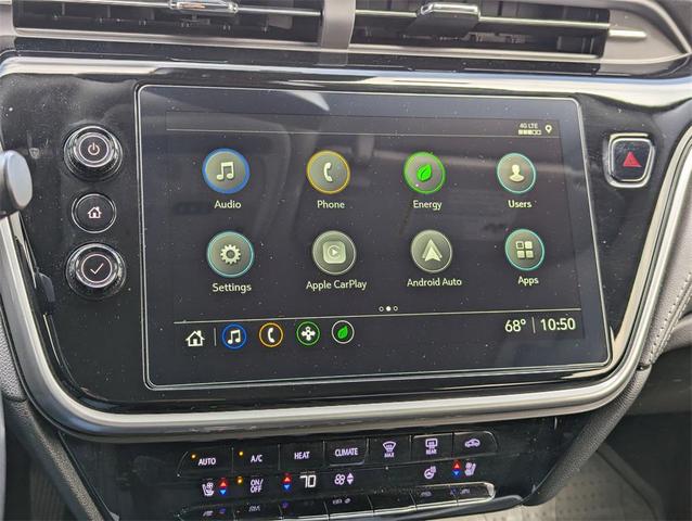 Photo of 2023 Summit White Chevrolet Bolt EUV