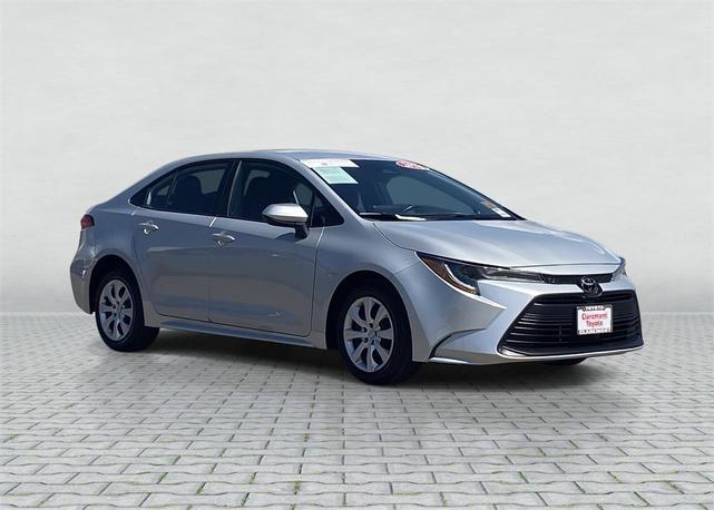 Photo of 2024 Classic Silver Metallic Toyota Corolla