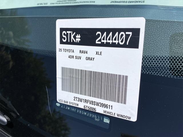 Photo of 2025 Magnetic Gray Metallic Toyota RAV4