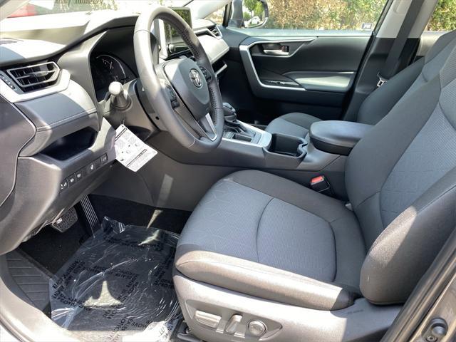 Photo of 2025 Magnetic Gray Metallic Toyota RAV4