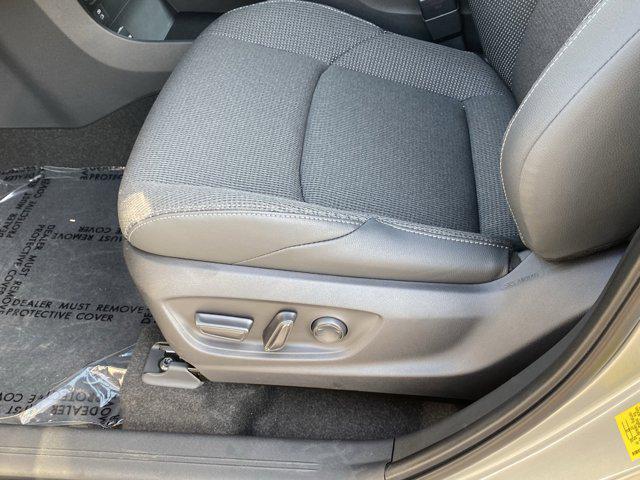 Photo of 2025 Elemental Silver Metallic Toyota bZ4X