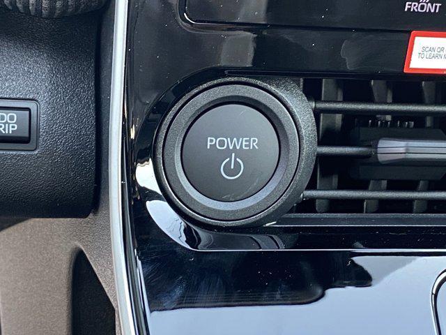 Photo of 2025 Elemental Silver Metallic Toyota bZ4X